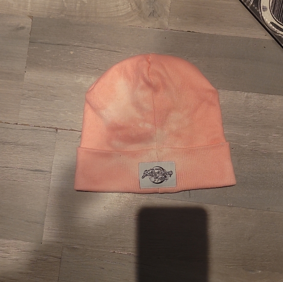 Bioworld Pretty Guardian Sailor Moon Cosmic Heart Compact Tie Dye Beanie Os - Picture 3 of 3